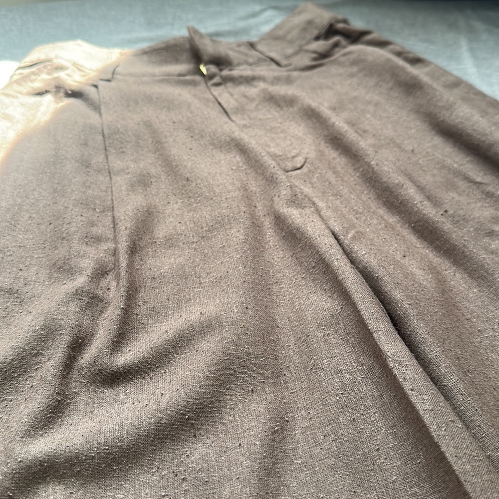💥LAST CHANCE💥 NWT Laude the Label Hepburn Pleated Trouser Pant - Morel Silk Noil - Picture 15 of 17